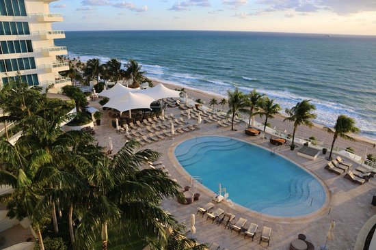 Diplomat Hotel in Miami