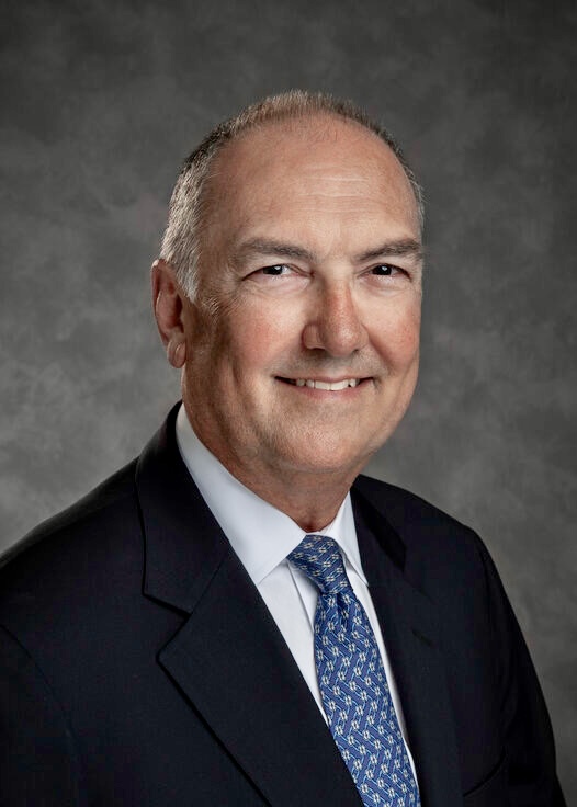 Dr. Eduardo Alfonso